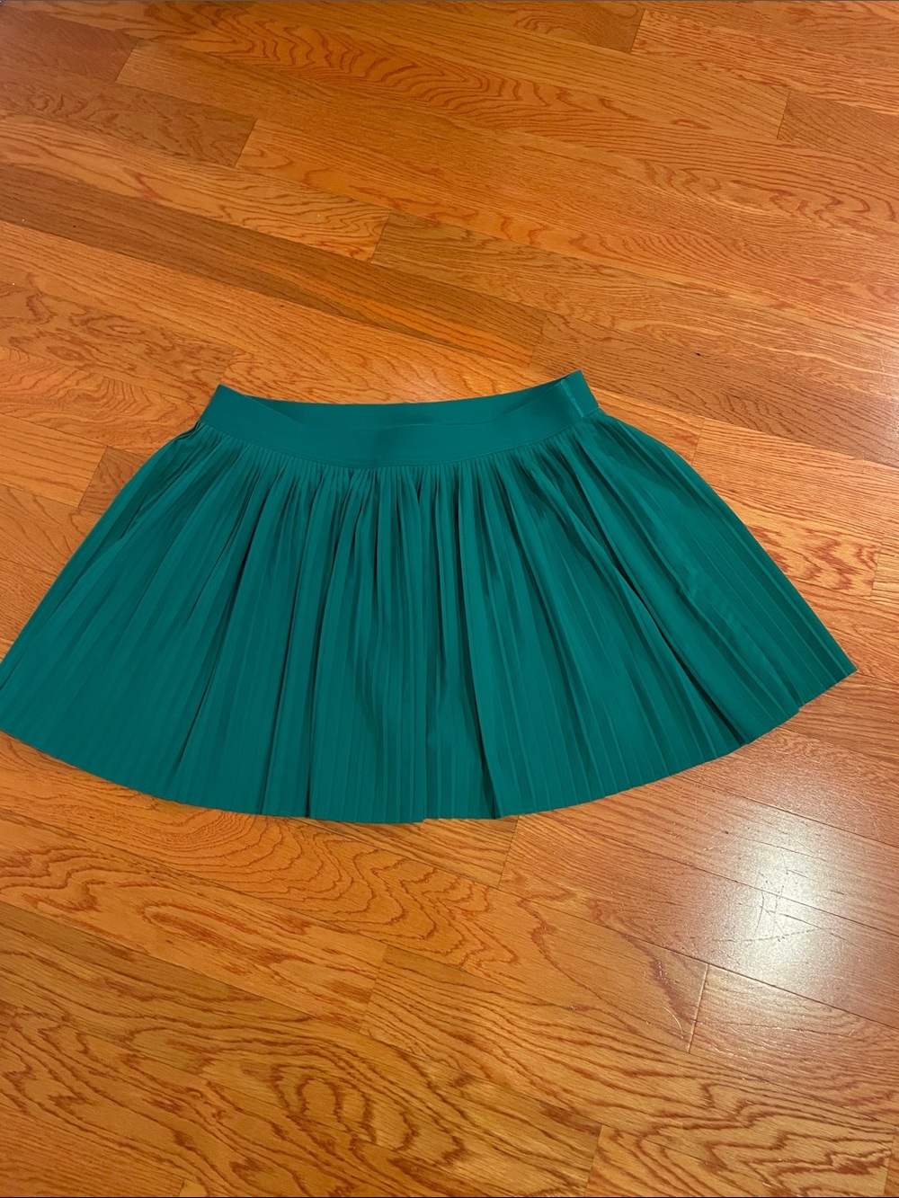 GAP Green Pleated Circle Skirt/skort